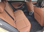 Škoda Superb 18