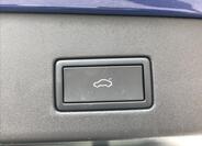 Volkswagen ID.4 12