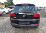 Volkswagen Tiguan 6