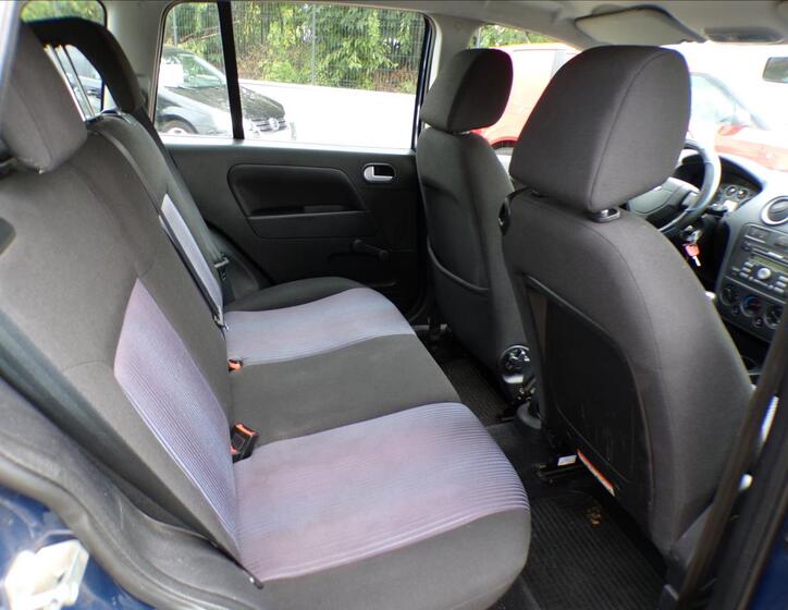 Ford Fusion 17