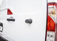 Nissan NV400 16