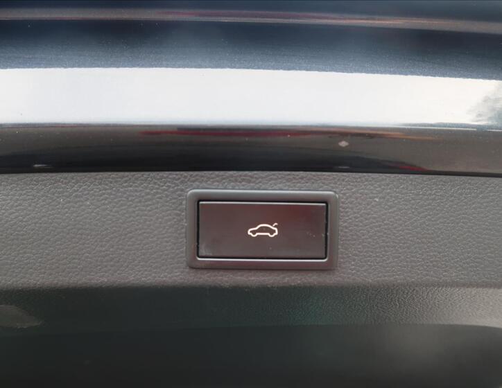 Škoda Karoq 23