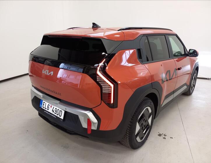 KIA EV3 3