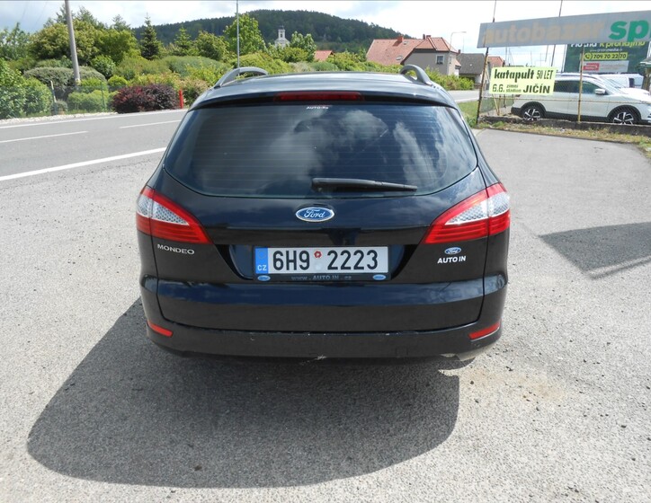 Ford Mondeo 8