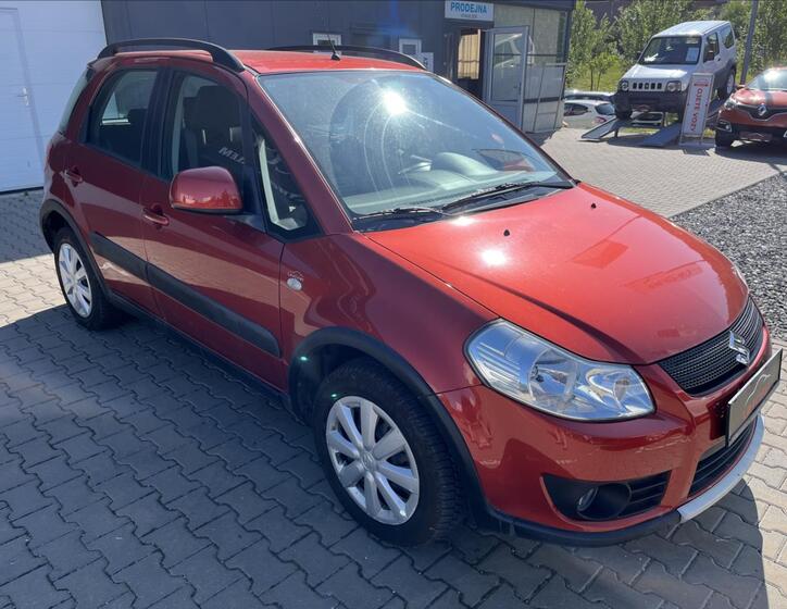 Suzuki SX4 3