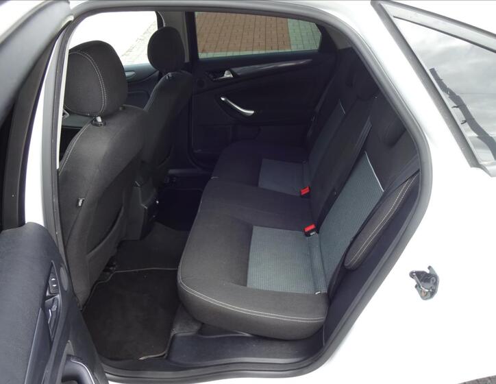 Ford Mondeo 21