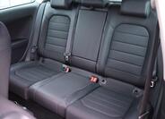 Volkswagen Golf 16