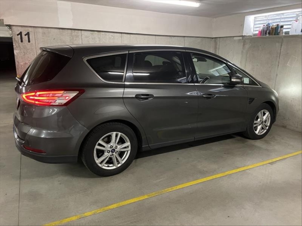 Ford S-MAX