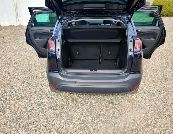 Opel Crossland X 36