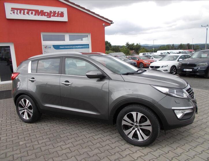 KIA Sportage 8