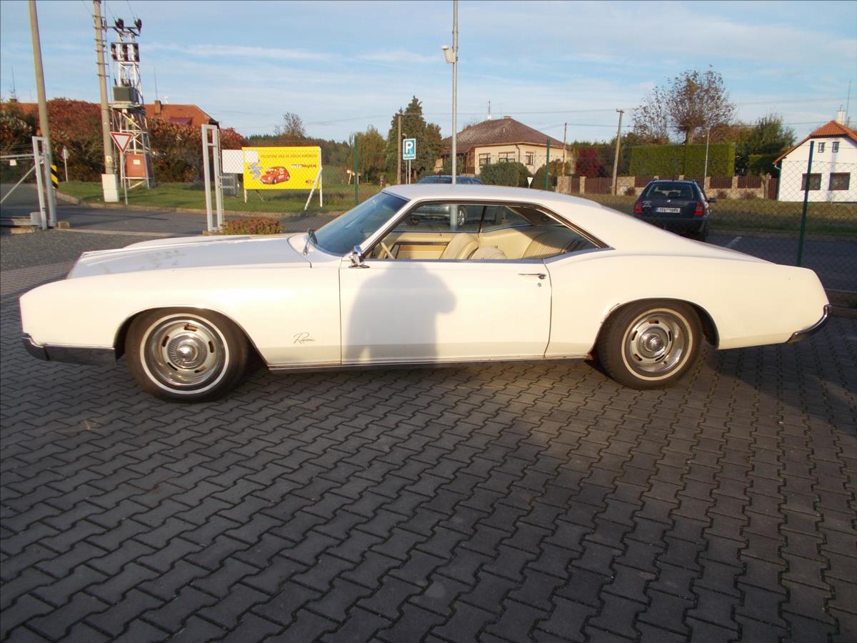 Buick Riviera