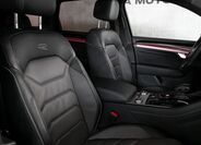 Volkswagen Touareg 14