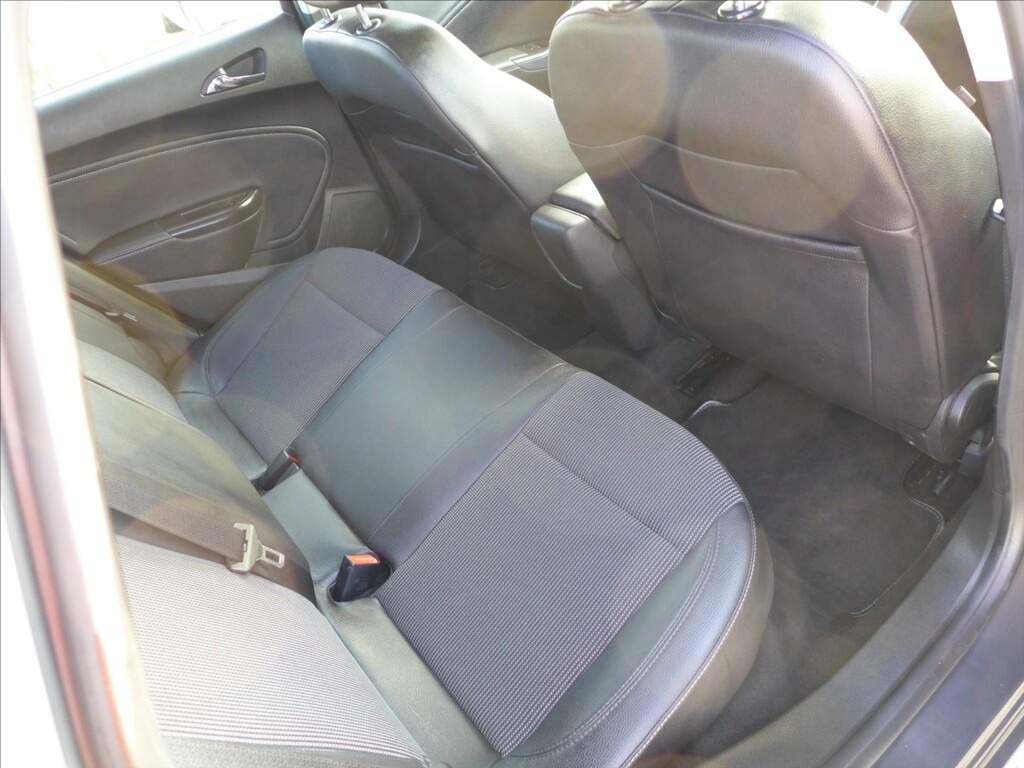 Opel Astra 29