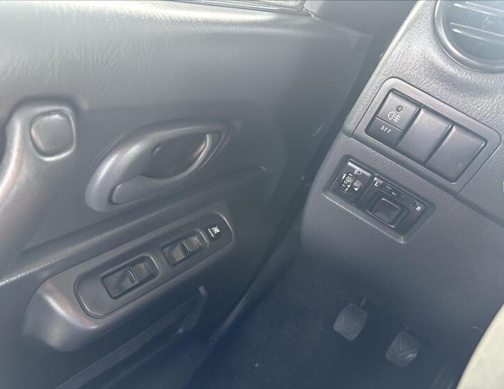 Suzuki Jimny 17