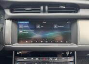 Jaguar XF 17