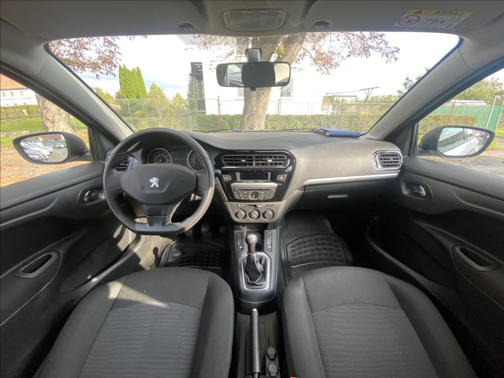 Peugeot 301