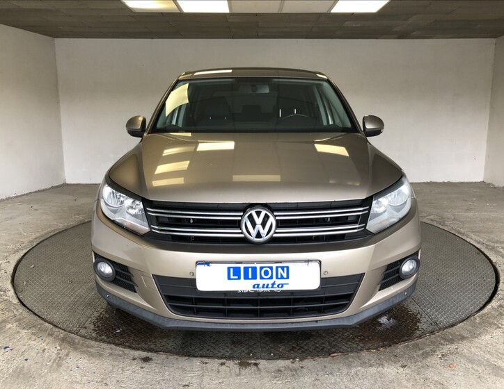 Volkswagen Tiguan 2