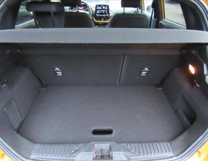 Ford Fiesta 27