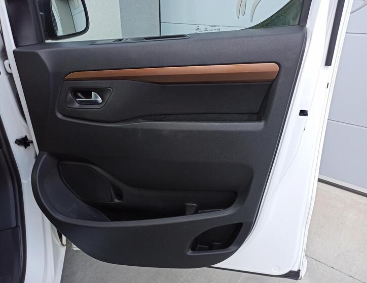 Toyota ProAce Verso 38