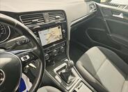Volkswagen Golf 13