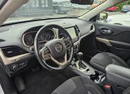 Jeep Cherokee 11