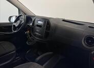 Mercedes-Benz Vito 12