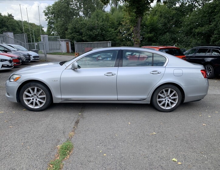 Lexus GS 300 8