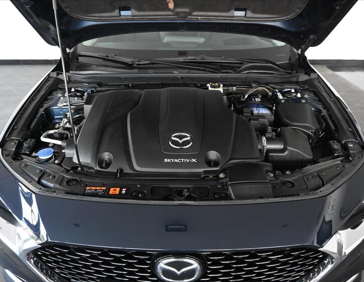Mazda 3 5