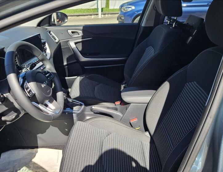 KIA Ceed 9