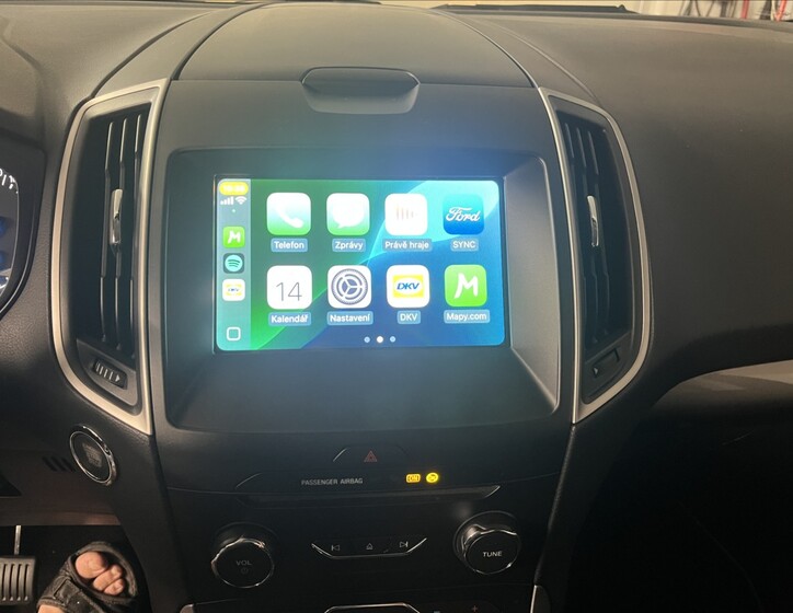 Ford Galaxy 26