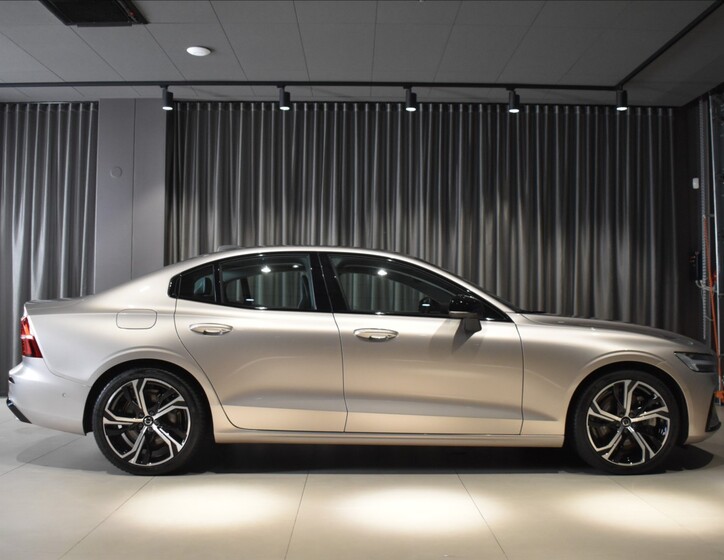 Volvo S60 3