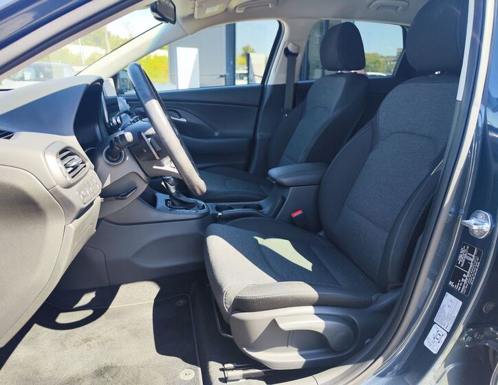 Hyundai i30 13