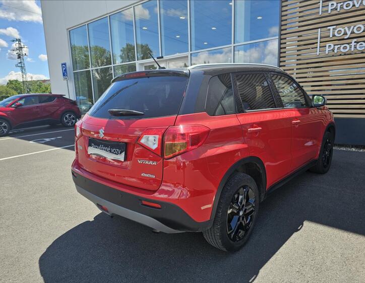 Suzuki Vitara 16