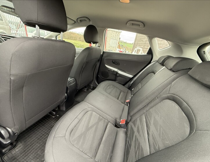 KIA Ceed 23