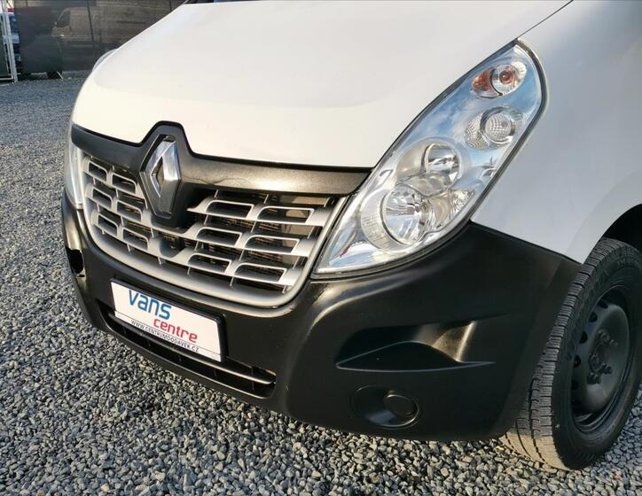 Renault Master 17
