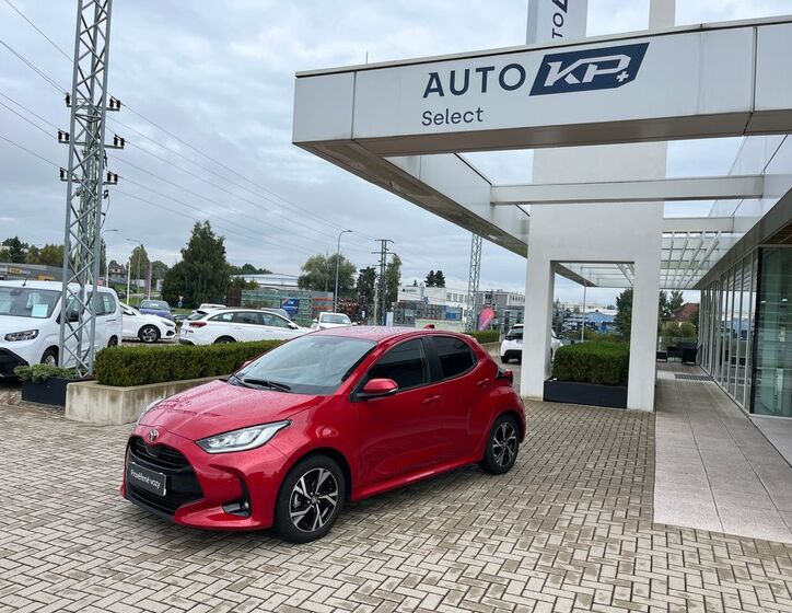 Toyota Yaris 1