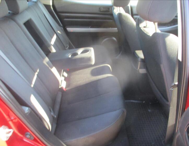 Mazda CX-7 12