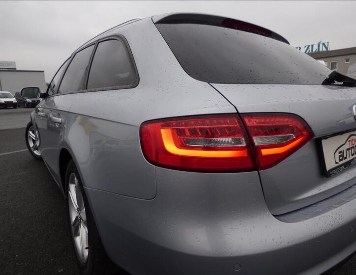 Audi A4 77