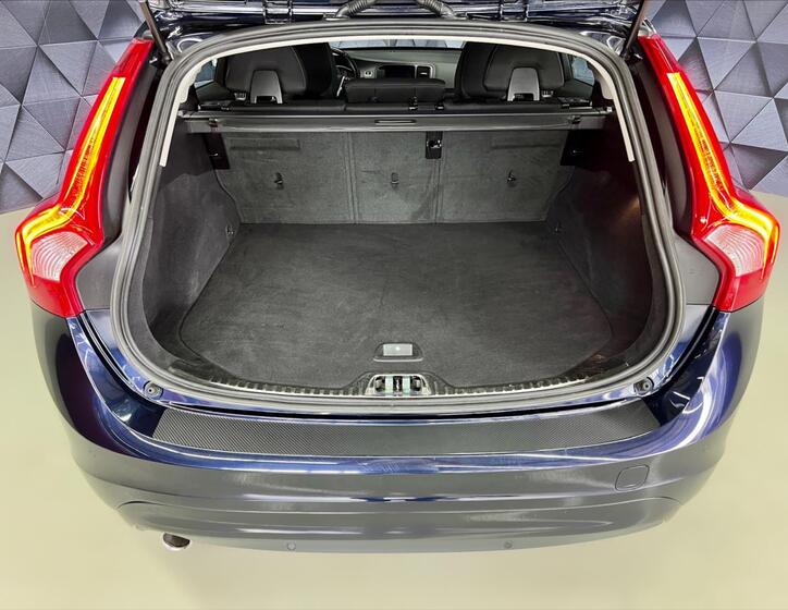 Volvo V60 23
