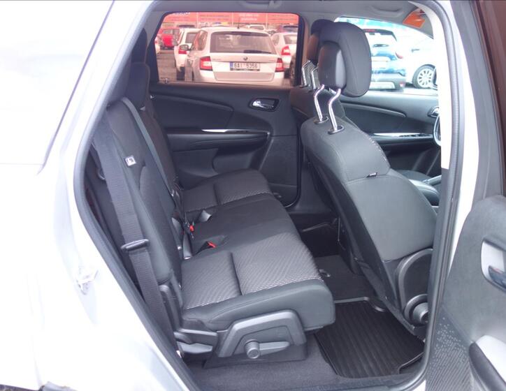 Fiat Freemont 13