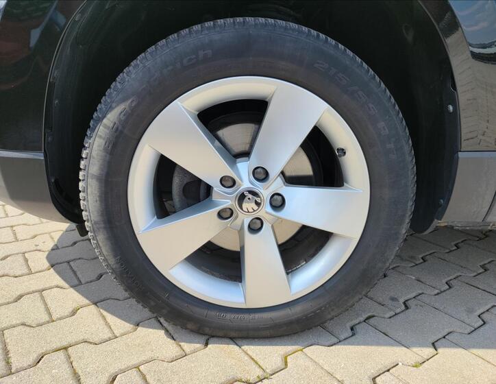Škoda Karoq 9