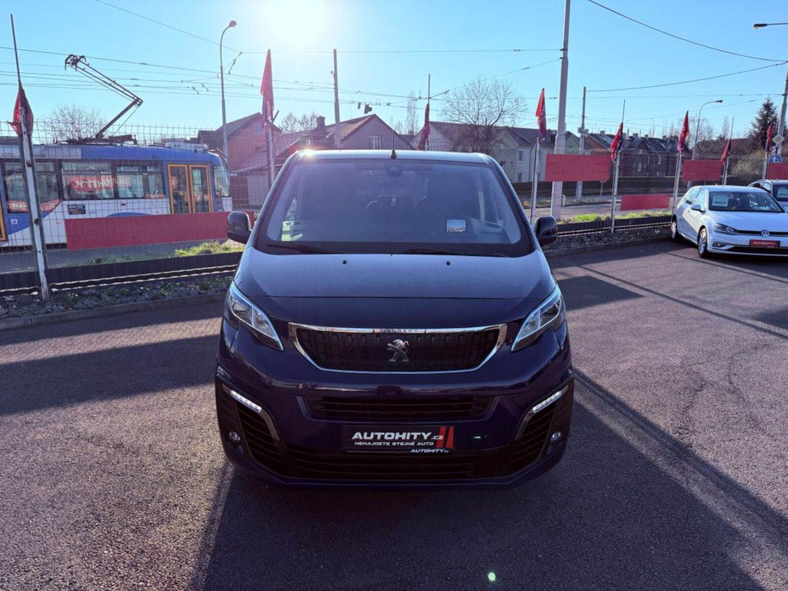 Peugeot Traveller 2