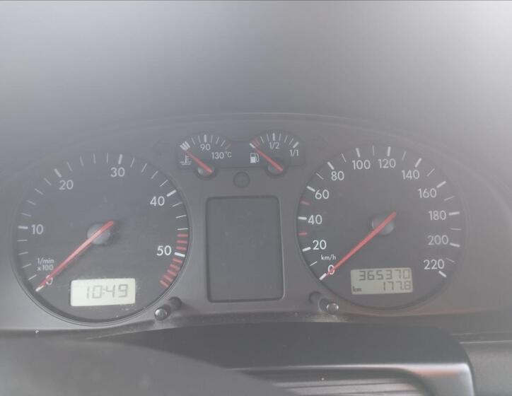 Volkswagen Passat 11