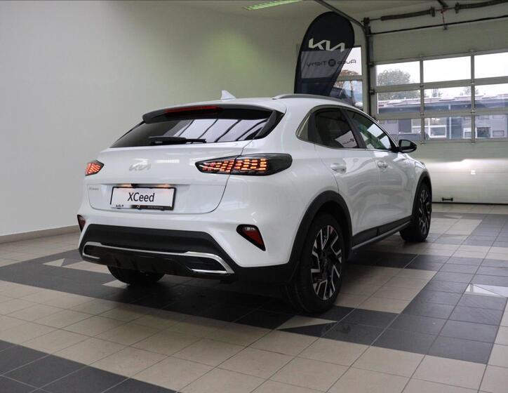 KIA XCeed 4