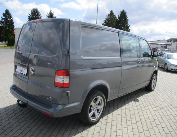 Volkswagen Transporter 27