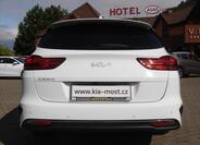 KIA Ceed 8