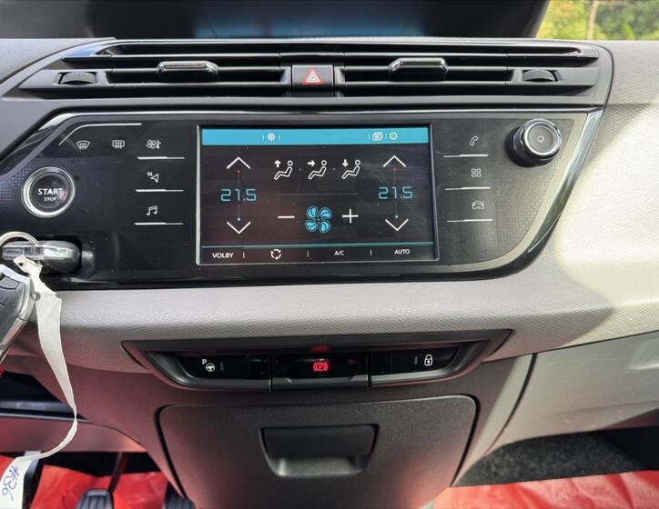 Citroën Grand C4 Picasso 23