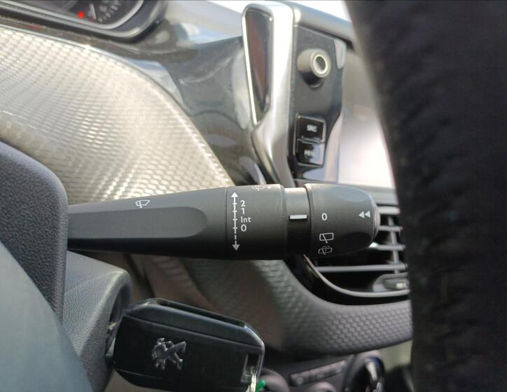 Peugeot 2008 22