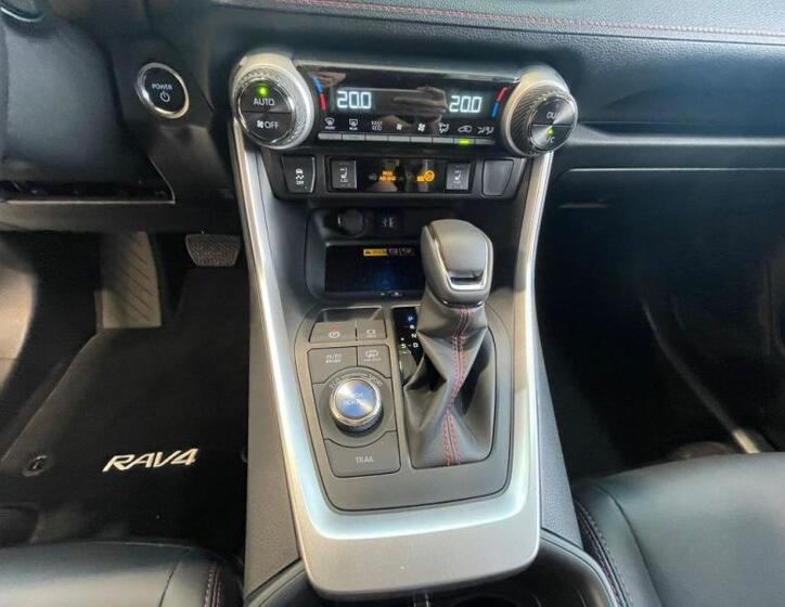 Toyota RAV4 21