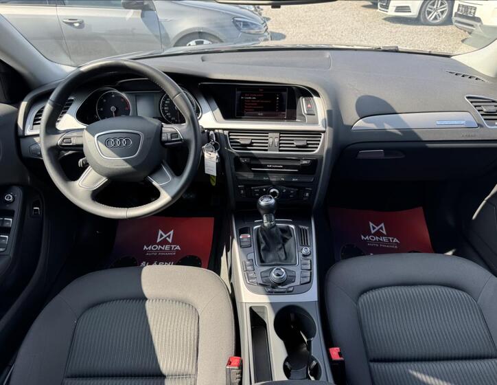 Audi A4 16